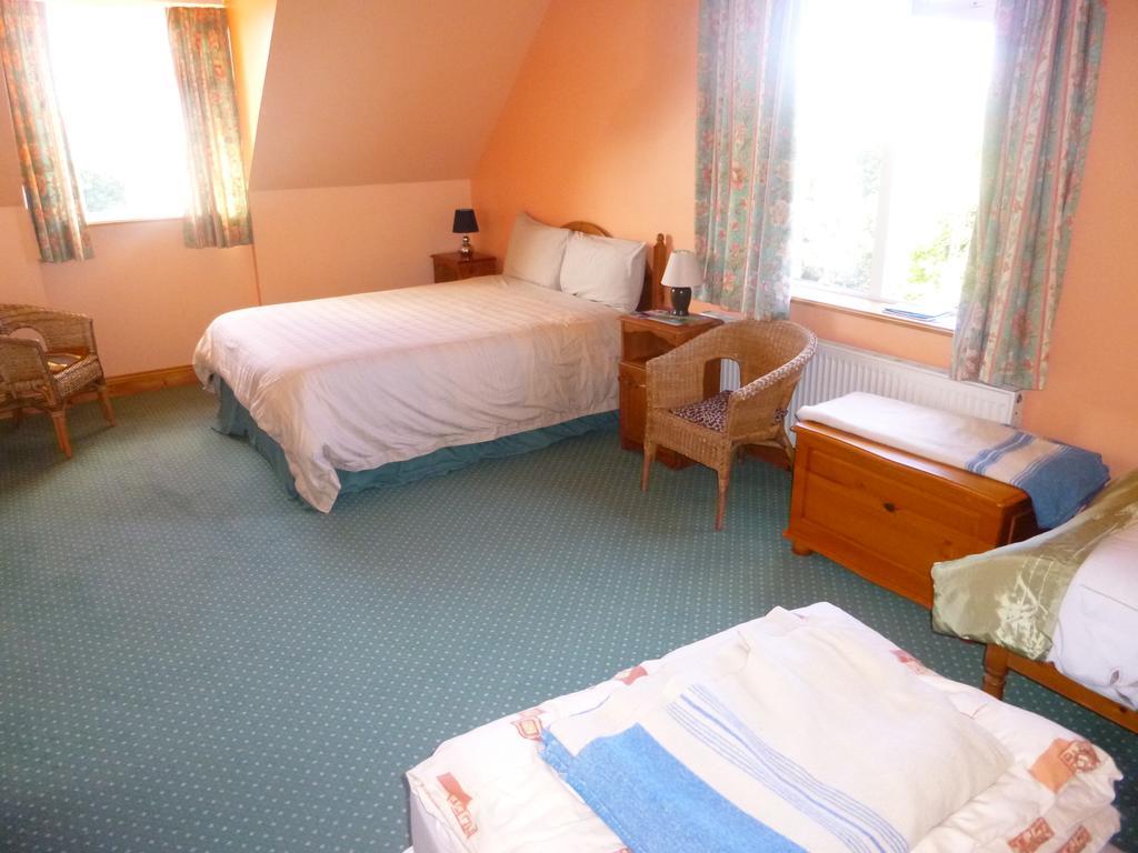 Ferryview B&B V23 X577 Cahersiveen Kamer foto