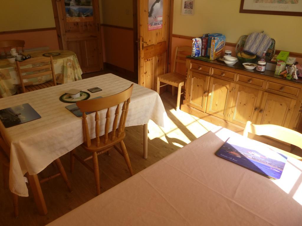 Ferryview B&B V23 X577 Cahersiveen Buitenkant foto