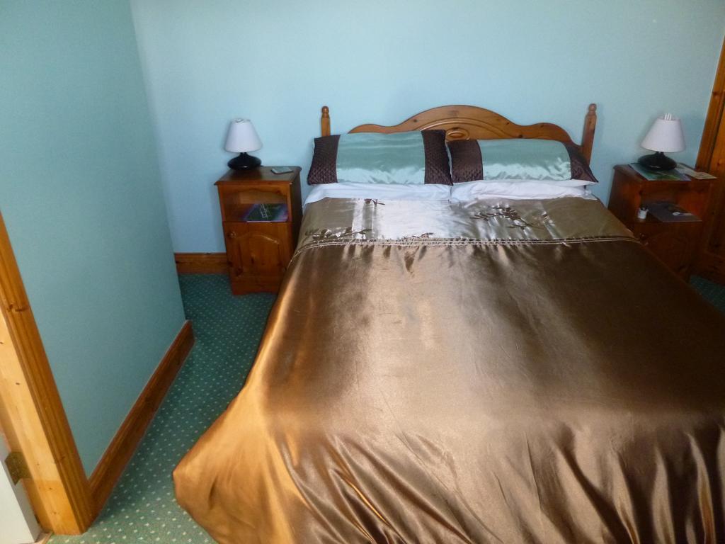 Ferryview B&B V23 X577 Cahersiveen Kamer foto